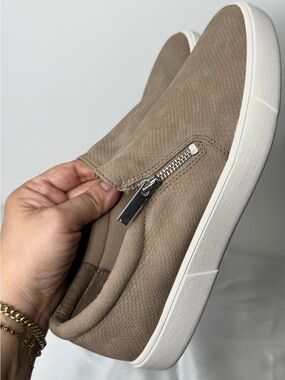 Style & Co Taupe Slip-On Sneakers | Side Zip | Snake Texture | Women’s Size 9.5